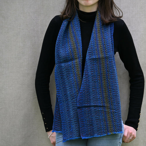 echarpe_bleu_gentiane_creation_tissages_francois_vieillard copie | EMPREINTES Paris - EMPREINTES Paris