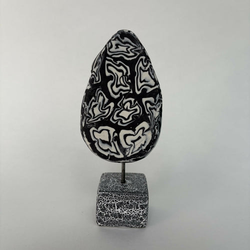 Sculpture femme enceinte nériage porcelaine noir et blanc | EMPREINTES Paris - EMPREINTES Paris