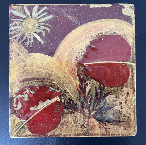 vase_carton_laque_eucalyptus_atelier_solange_godard copie | EMPREINTES Paris - EMPREINTES Paris