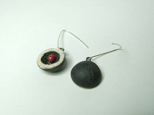 Boucles d'oreilles Miro blanc et rouge | EMPREINTES Paris - EMPREINTES Paris