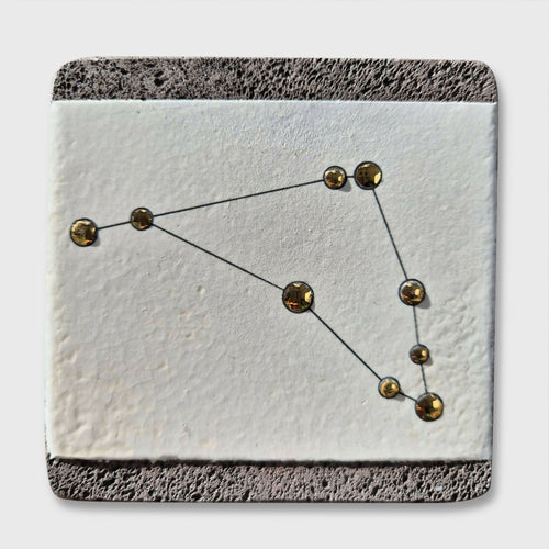 carre_de_pierre_de_lave_emaillee_constellation_du_capricorne_les_emaux_de_marie copie | EMPREINTES Paris - EMPREINTES Paris