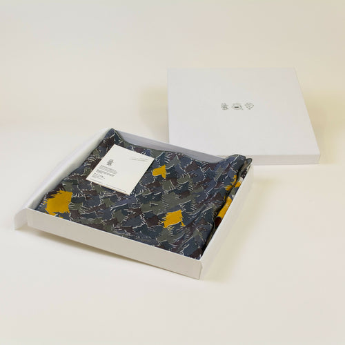 carre_de_soie_les_trappeurs_prelude_dans_la_pampa copie | EMPREINTES Paris - EMPREINTES Paris