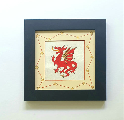 enluminure_dragon_rouge_les_parchemins_dores_enluminure copie | EMPREINTES Paris - EMPREINTES Paris