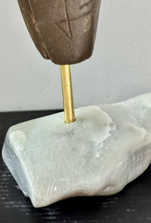 Figurine 24 en pierre calcaire, patine bronze, socle en en stéatite jade | EMPREINTES Paris - EMPREINTES Paris