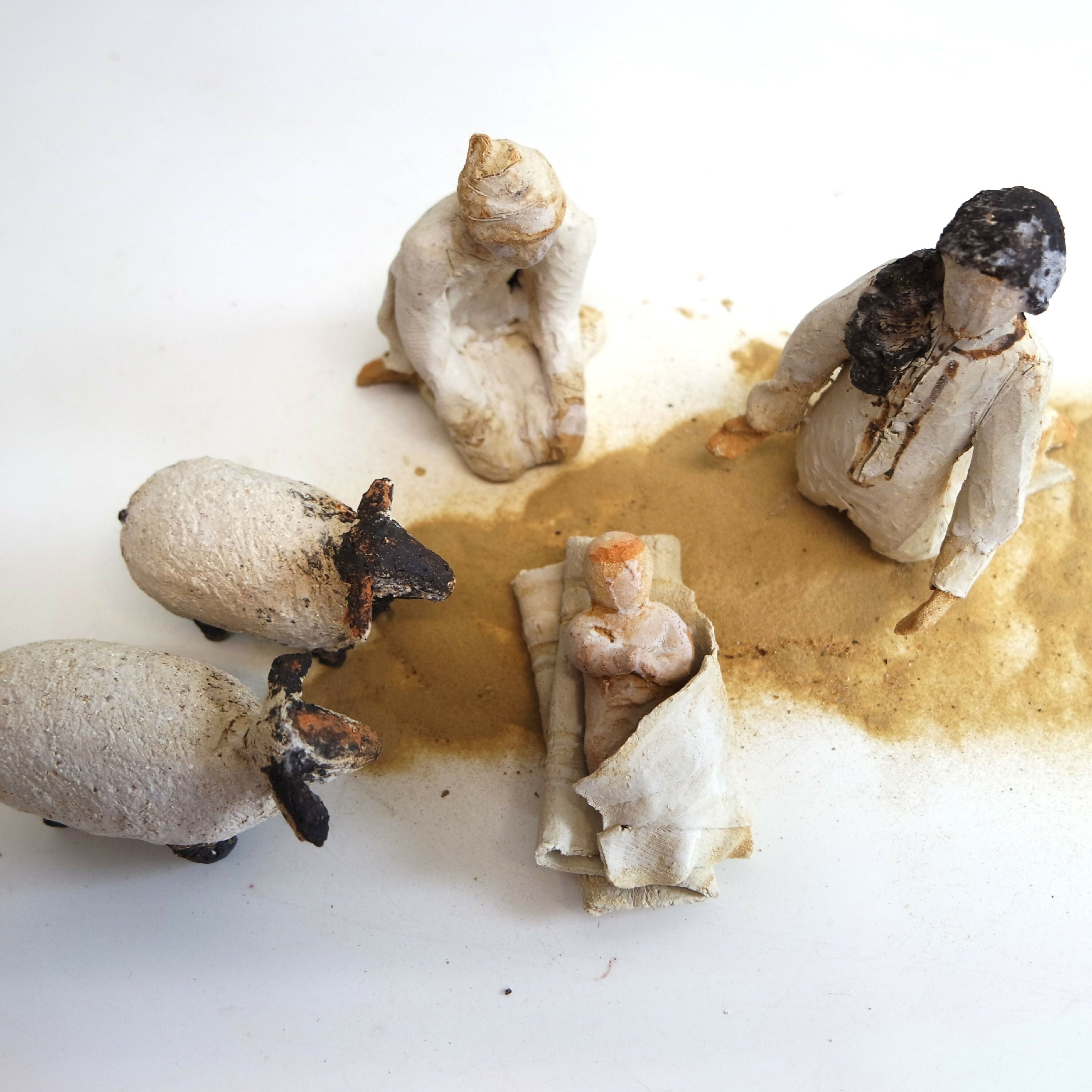 Sculptures Crèche de Noël aux moutons | EMPREINTES Paris