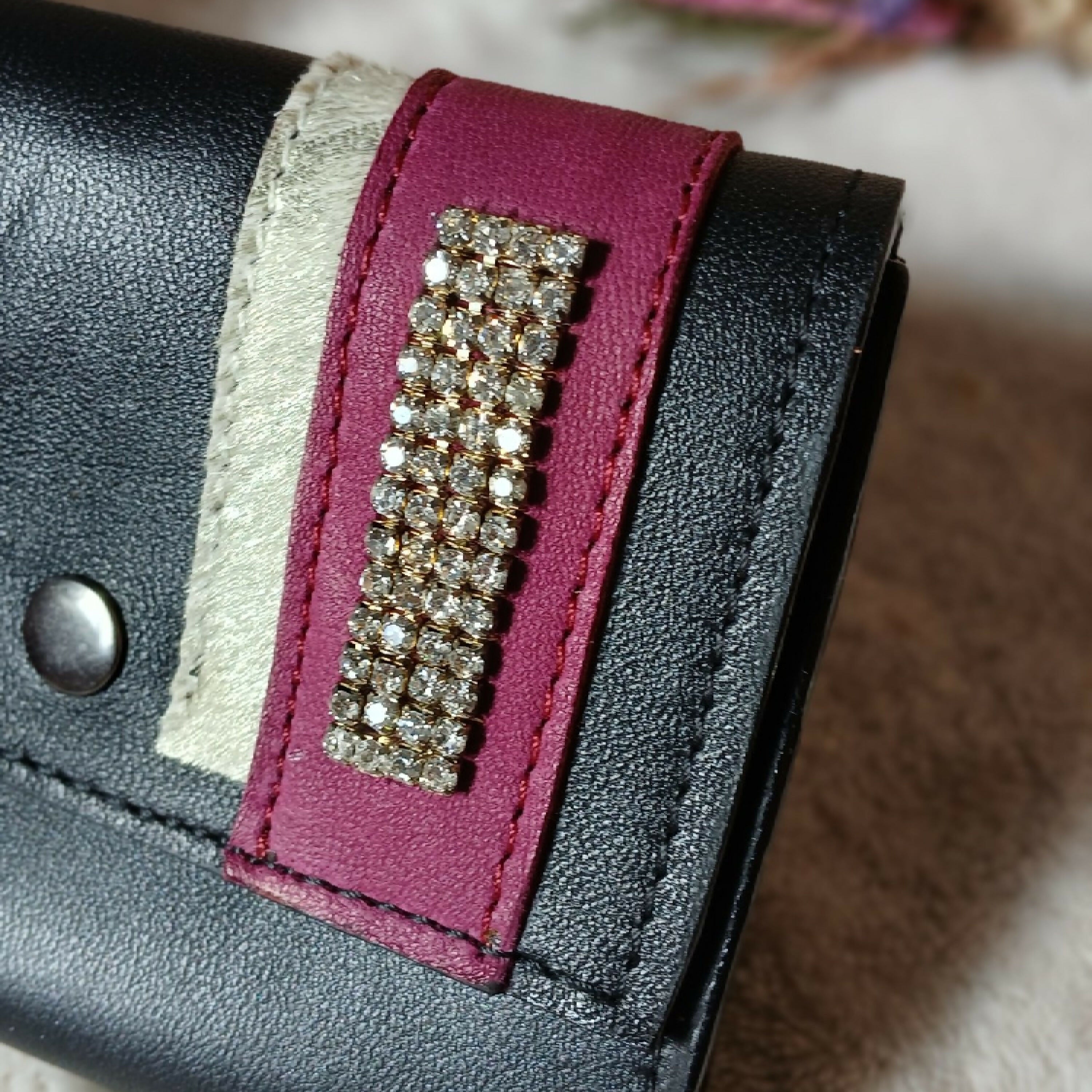 portefeuille_prisma_occi_tanne copie | EMPREINTES Paris