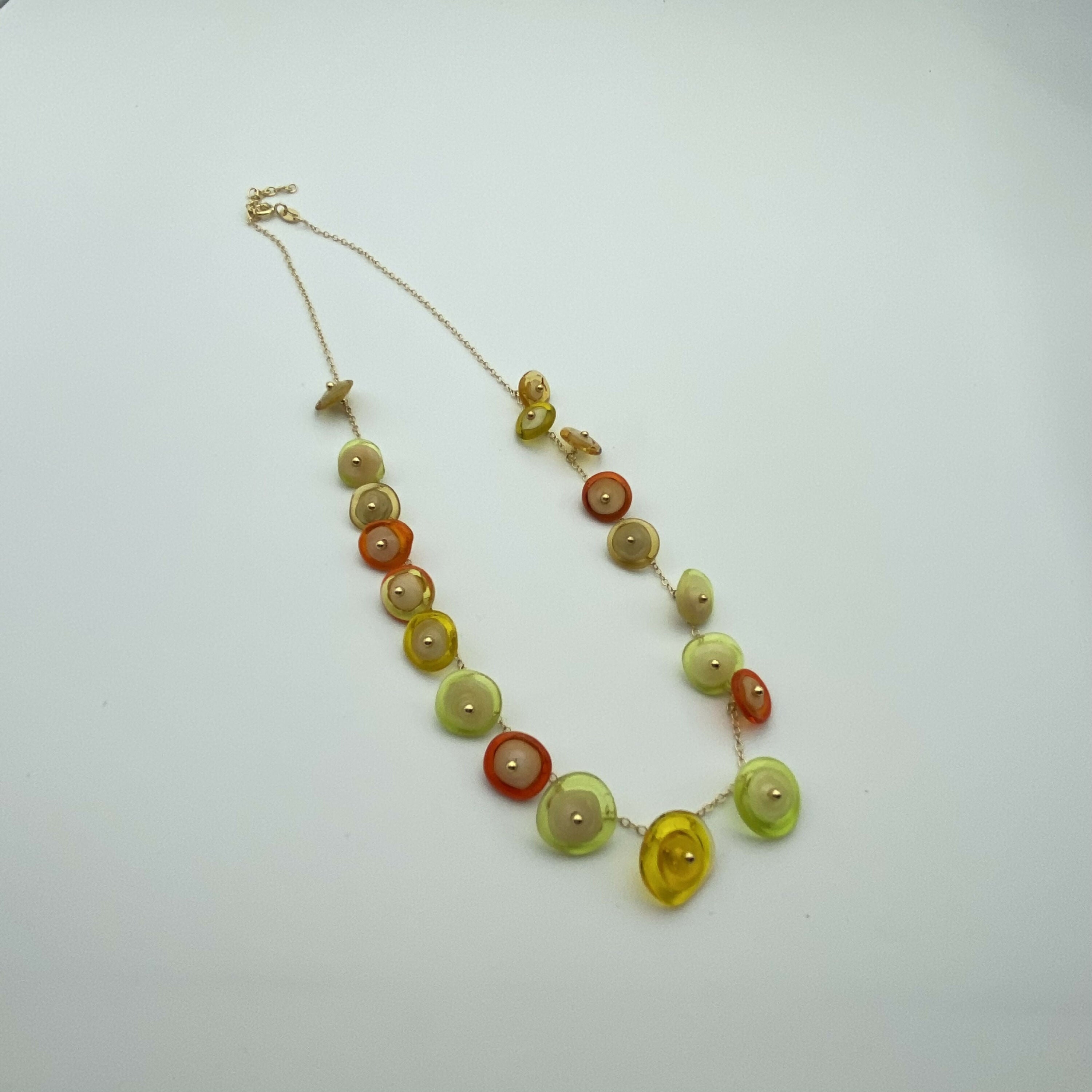 collier_automne_avec_perles_en_verre_et_chaine_plaquee_or_lathoumetie_helene copie | EMPREINTES Paris