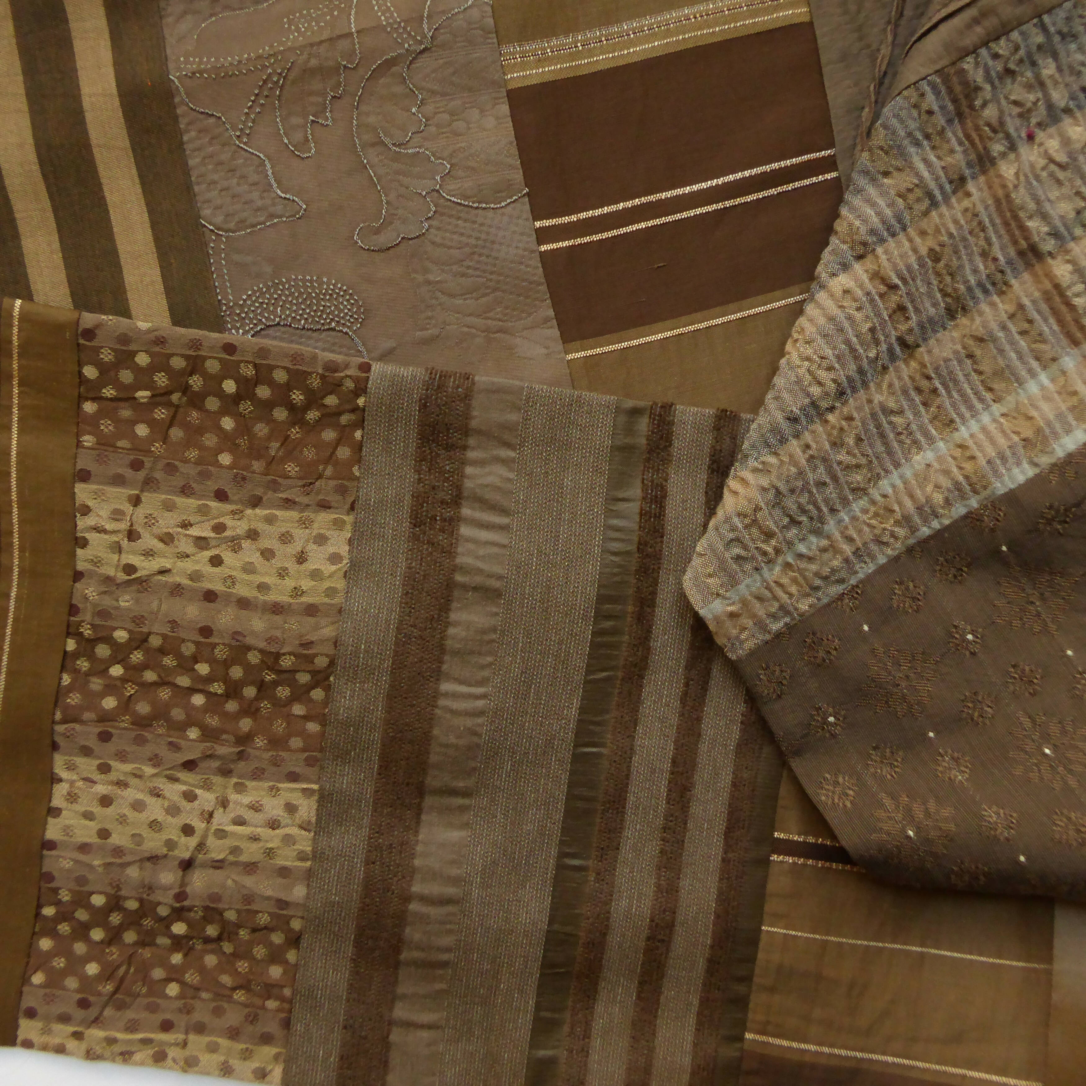 nKifxheXAW | EMPREINTES Paris