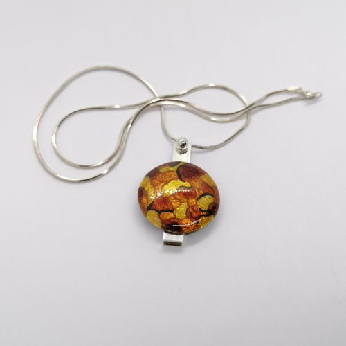 Collier en émail Talisman Jaune, orange, rouge | EMPREINTES Paris - EMPREINTES Paris