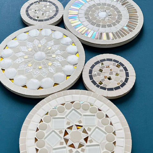 dessous_de_plat_blanc_et_or_anis_et_celadon | EMPREINTES Paris - EMPREINTES Paris