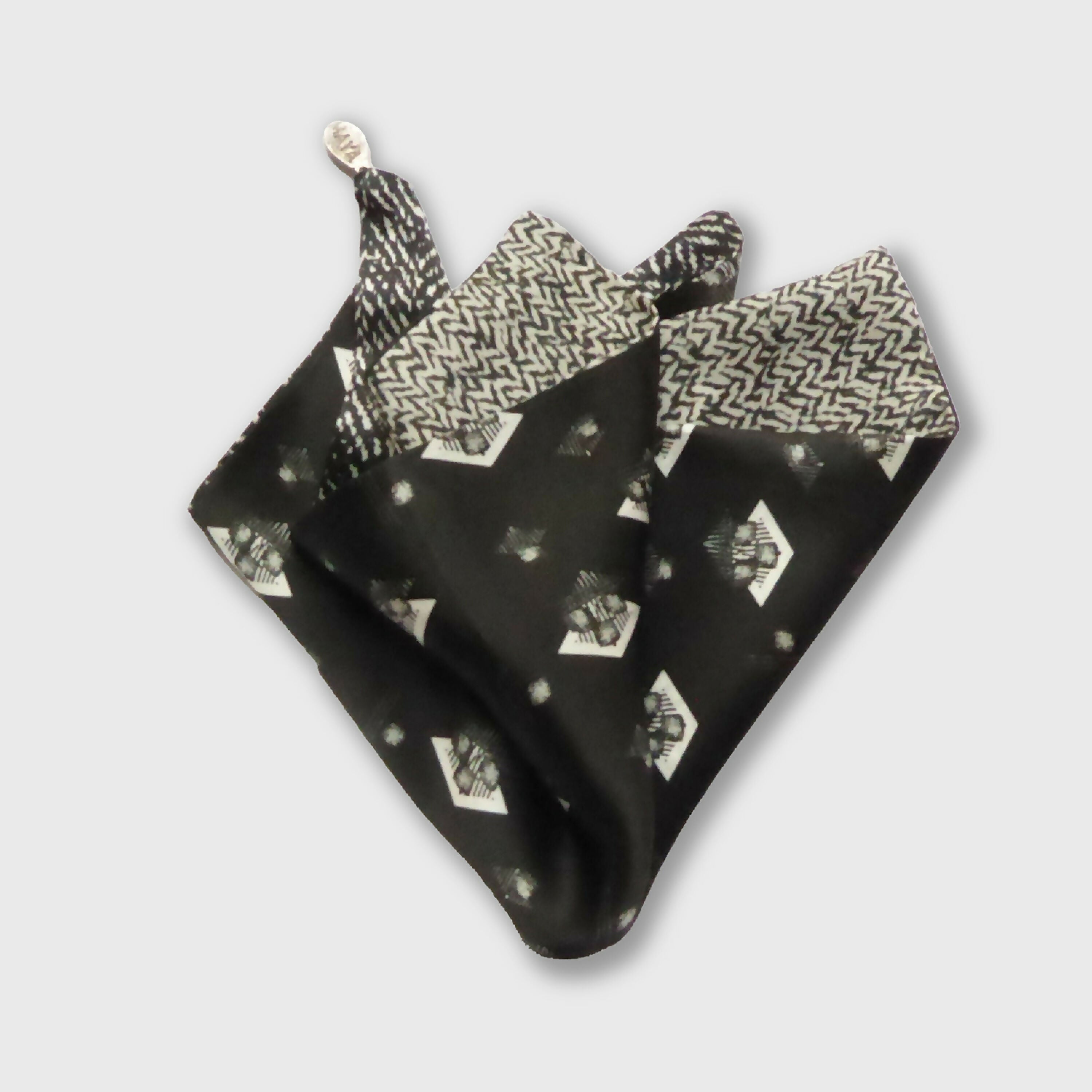 pochette_soie_homme_black_and_white_maya_hochman copie | EMPREINTES Paris