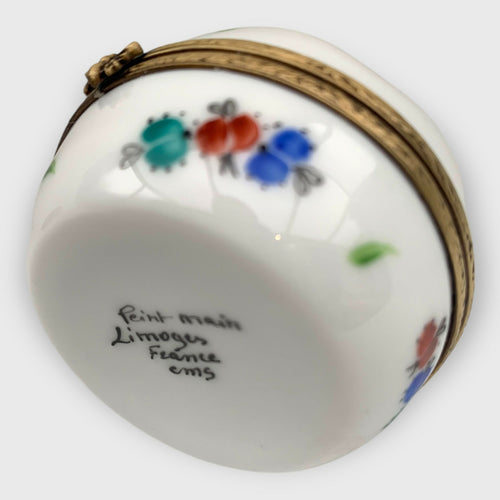 cadeau-blanc_decoration-coccinelle_romantique-amoureux_oiseau-chantant_automate_cadeau-amoureux_saint-Valentin_cadeau-naissance_fete-bebe_boite-a-musique_enfantin_noce-de-porcelaine_fete-des-meres_oeuf-faberge_oeuf-collection_collection-classique_cadeau-fin-annee_cadeaux-maitresses_noce-de-porcelaine | EMPREINTES Paris - EMPREINTES Paris