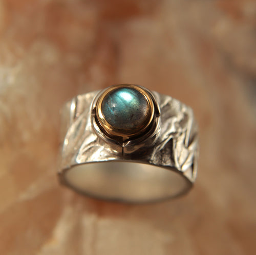 bague_loto_iv_piece_unique_t58_en_argent_pur_or_et_palladium_avec_labradorite_sol_billeke copie | EMPREINTES Paris - EMPREINTES Paris