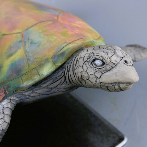 sculpture_de_tortue_en_raku_cuivre_mat_sara_grace_wevill copie | EMPREINTES Paris - EMPREINTES Paris