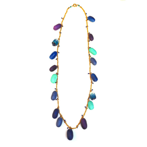 sautoir_cocons_vibrio_brode_kanae_briandet copie | EMPREINTES Paris - EMPREINTES Paris