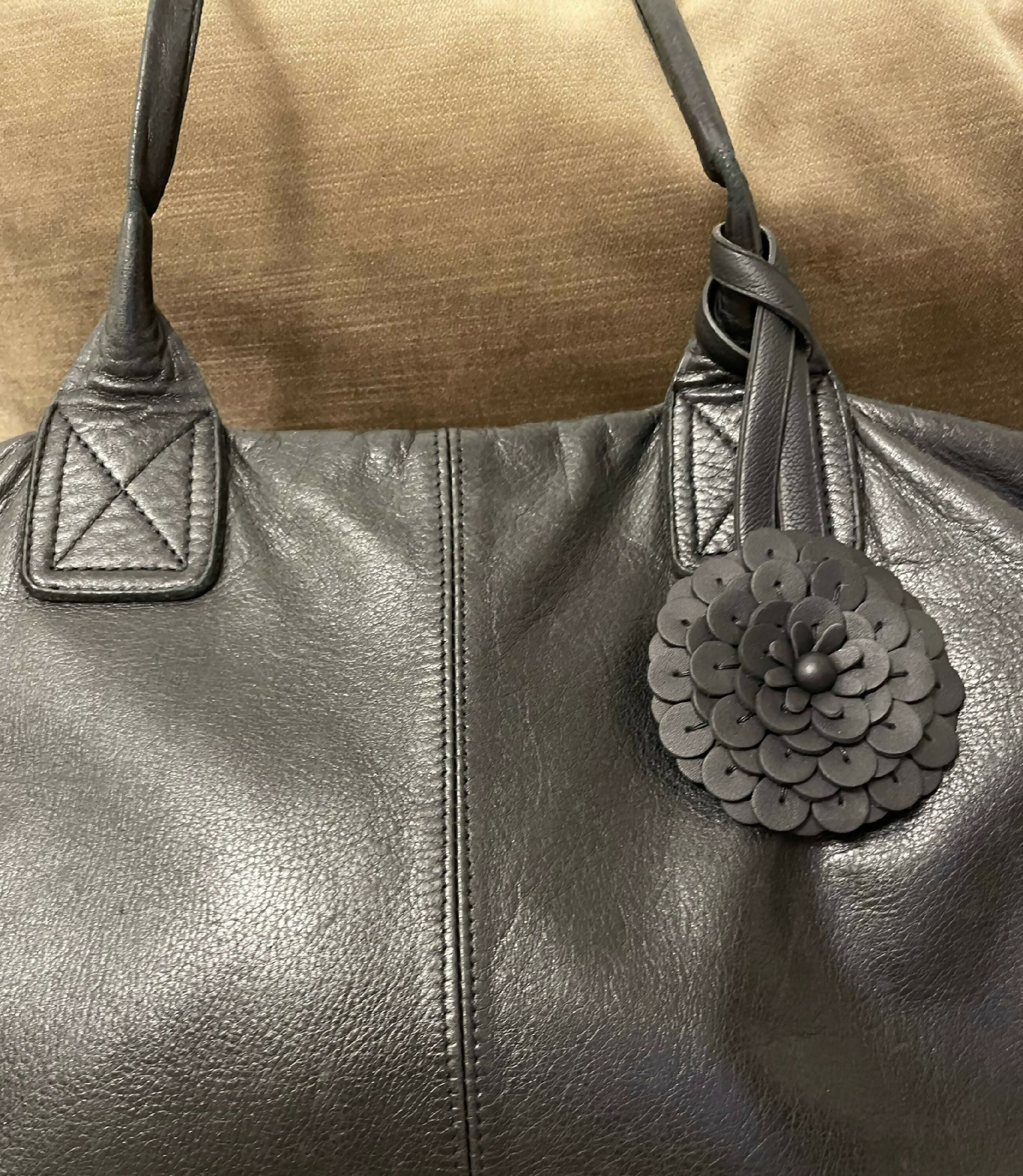 72Wg1wg14B | EMPREINTES Paris