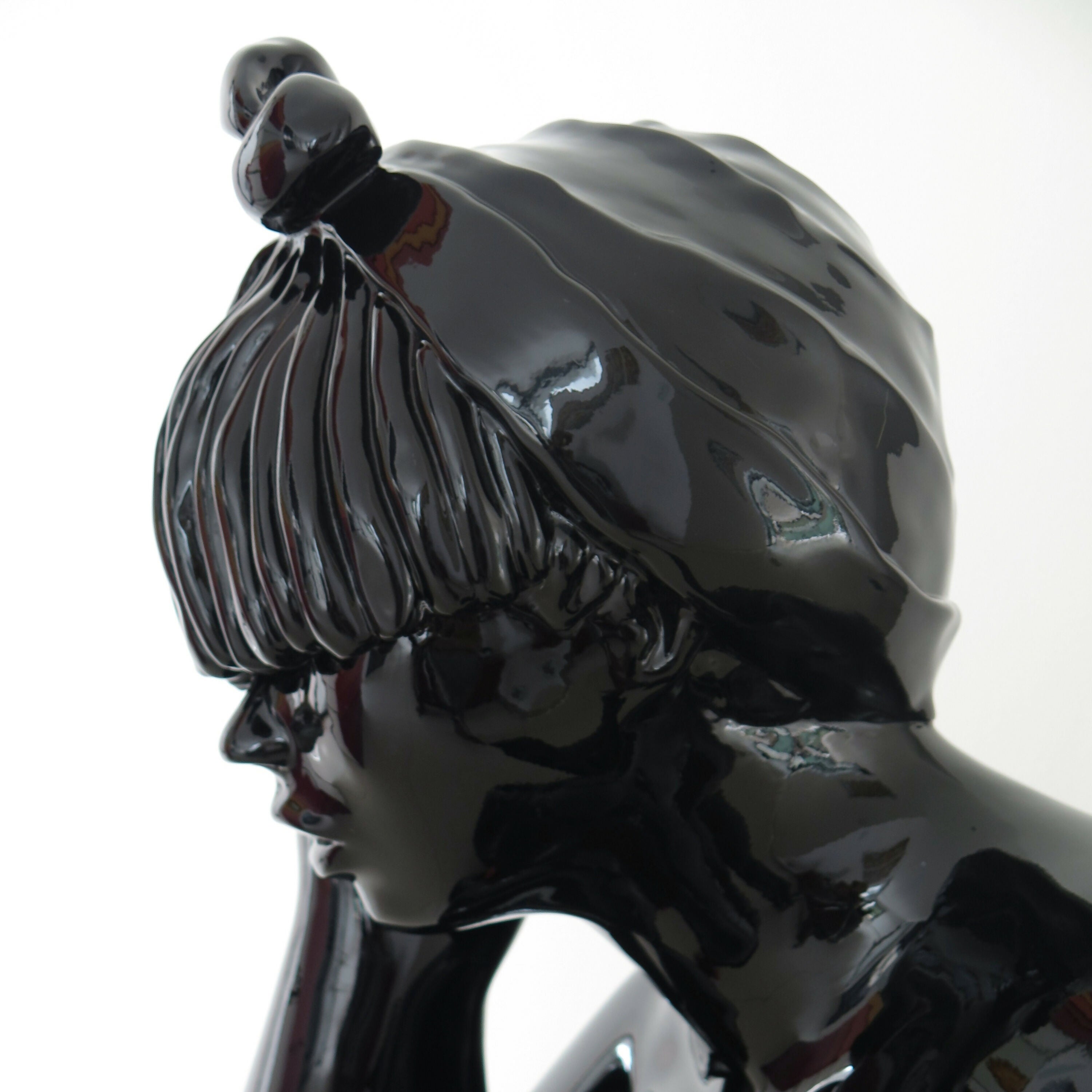 sculpture_ecoute_le_coquillage_mimi_sculptures copie | EMPREINTES Paris