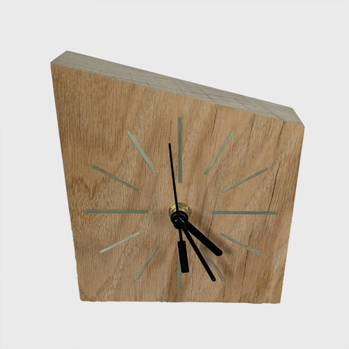 Horloge de bureau en Chêne massif et Marqueterie de paille Gris Beige (Grèges) | EMPREINTES Paris - EMPREINTES Paris