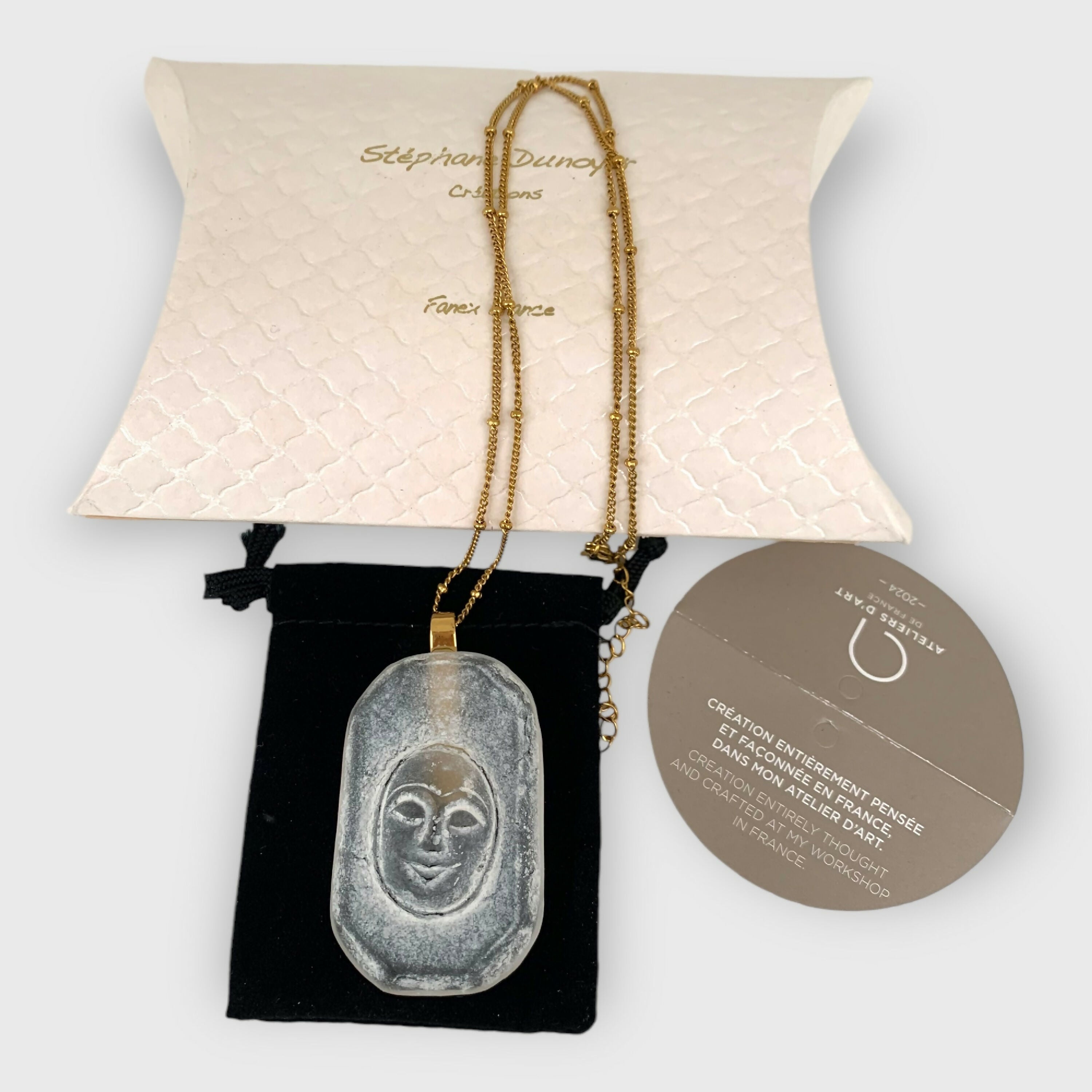 bijou symbolique, bouddha, bijou religieux, collier pour femme, idées cadeau pour elle, saint Valentin, piece unique, bijoux cristal, tour de cou, pate de verre | EMPREINTES Paris