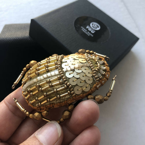 broche_2en1_scarabee_or_agathe_you1 copie | EMPREINTES Paris - EMPREINTES Paris