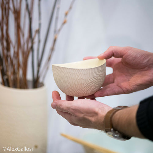 bol_gres_blanc_grave_interieur_jaune_pale_emmanuelle_manche_ceramique copie | EMPREINTES Paris - EMPREINTES Paris