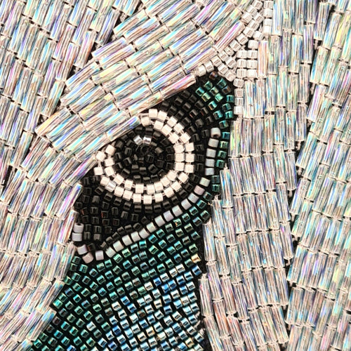 Tableau de broderie perlée L'élégance du cygne | EMPREINTES Paris - EMPREINTES Paris