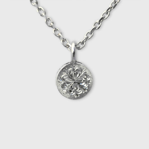 Collier Pastille gravé à la main en argent | EMPREINTES Paris - EMPREINTES Paris