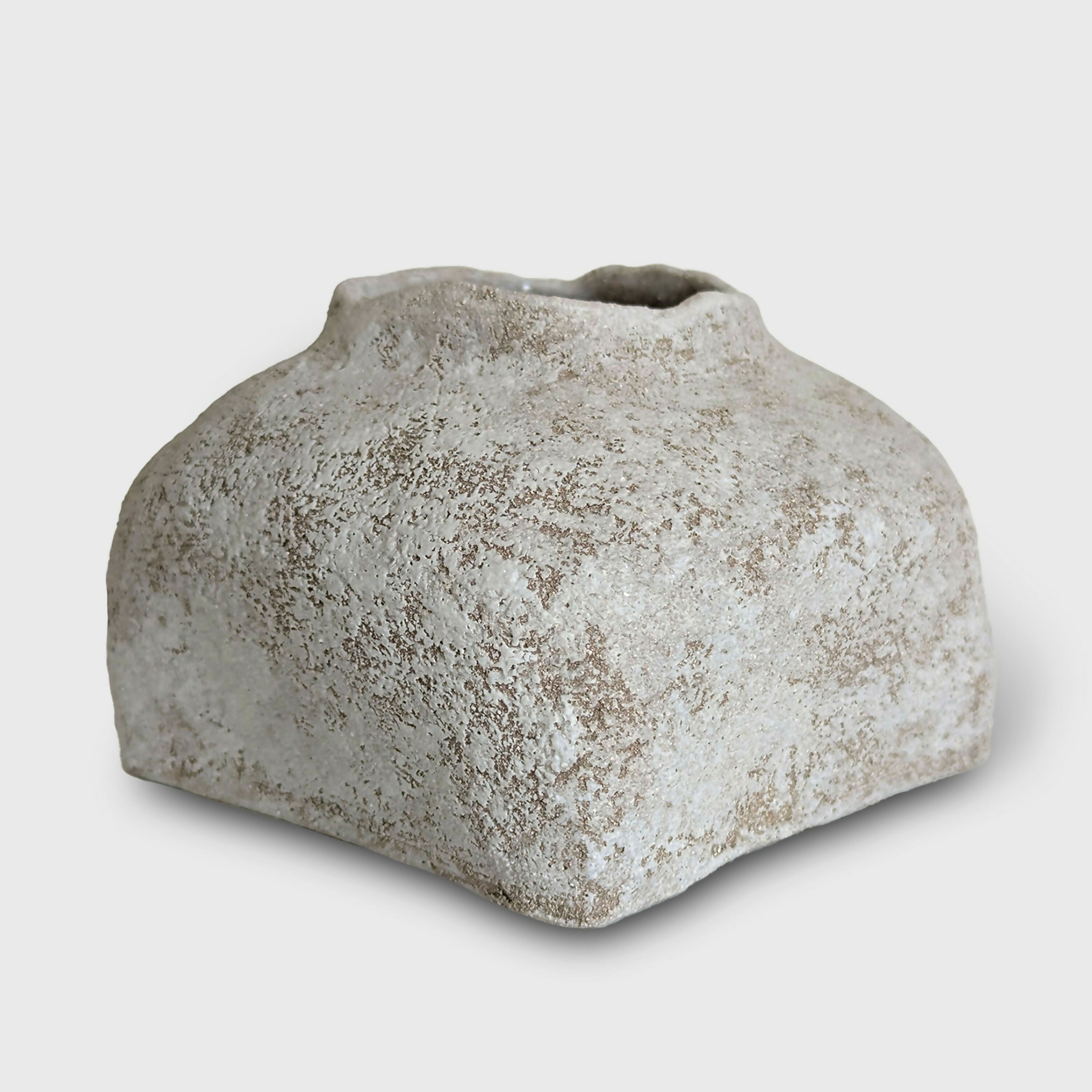 vase_carre_delphine_dugue_atelier_matmae_ceramique copie | EMPREINTES Paris