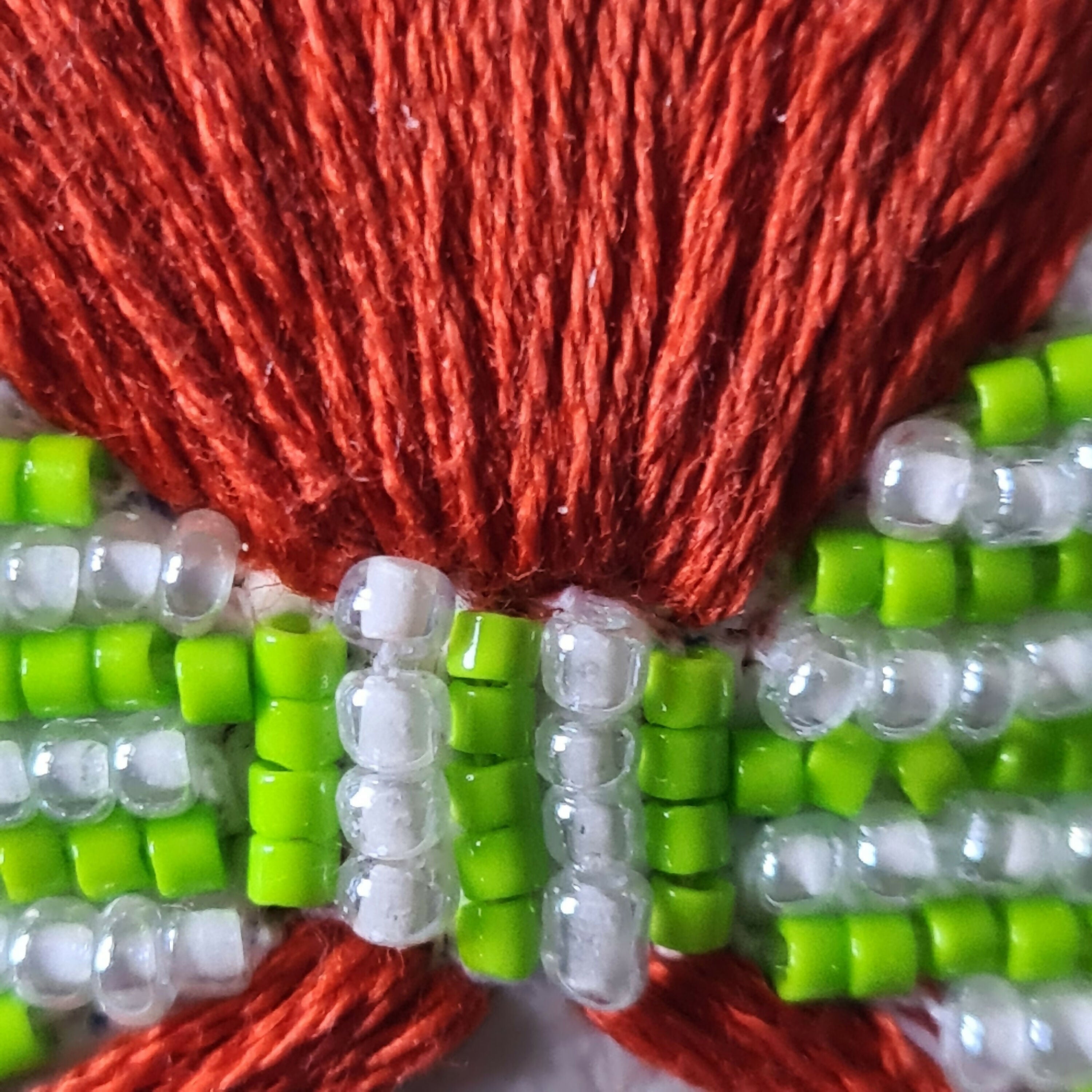 broche_perlee_2_carole_bonneau copie | EMPREINTES Paris