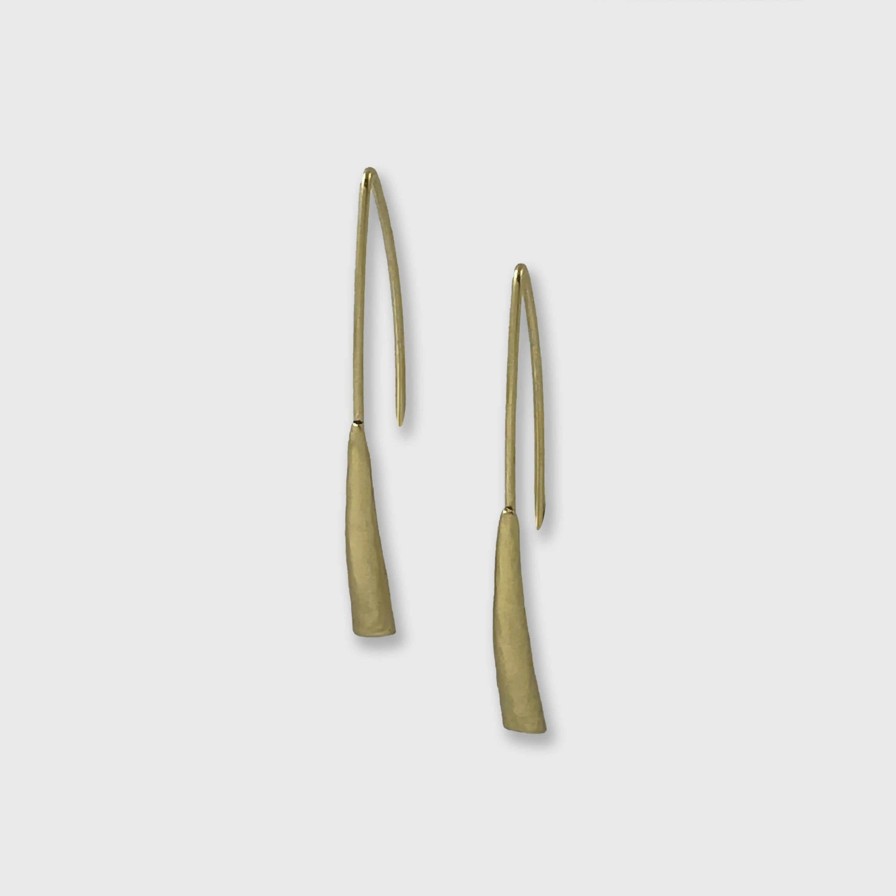 boucles_doreilles_en_etain_dore_24_c_jboetsch_creation_01 | EMPREINTES Paris