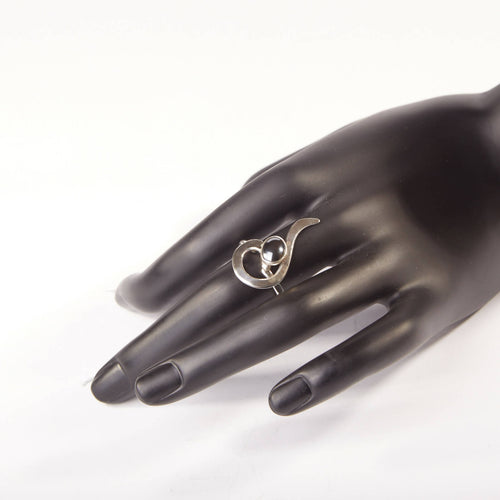 Bague LIZAE en argent avec une hématite. | EMPREINTES Paris - EMPREINTES Paris