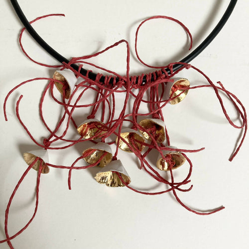 collier_fleur_de_printemps_2_serge_nicole_porcelaine copie | EMPREINTES Paris - EMPREINTES Paris