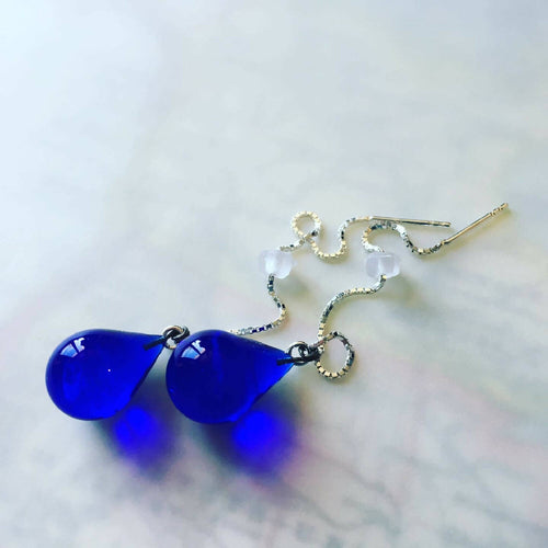 Boucles d'oreilles perles de pluie bleu marine | EMPREINTES Paris - EMPREINTES Paris