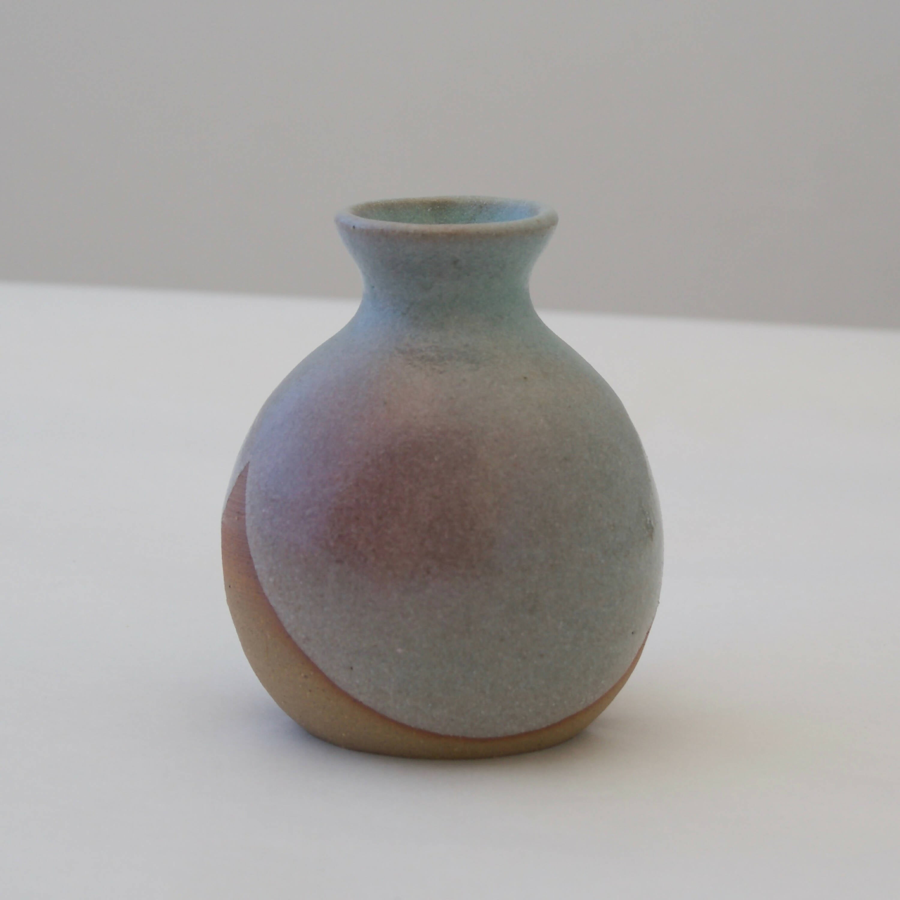 Duo de Soliflores Tokkuri ailés en grès brun | EMPREINTES Paris