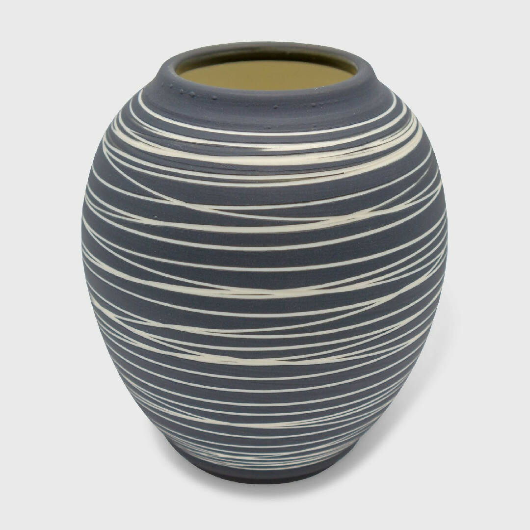 Vase porcelaine Stries croisées | EMPREINTES Paris | EMPREINTES Paris