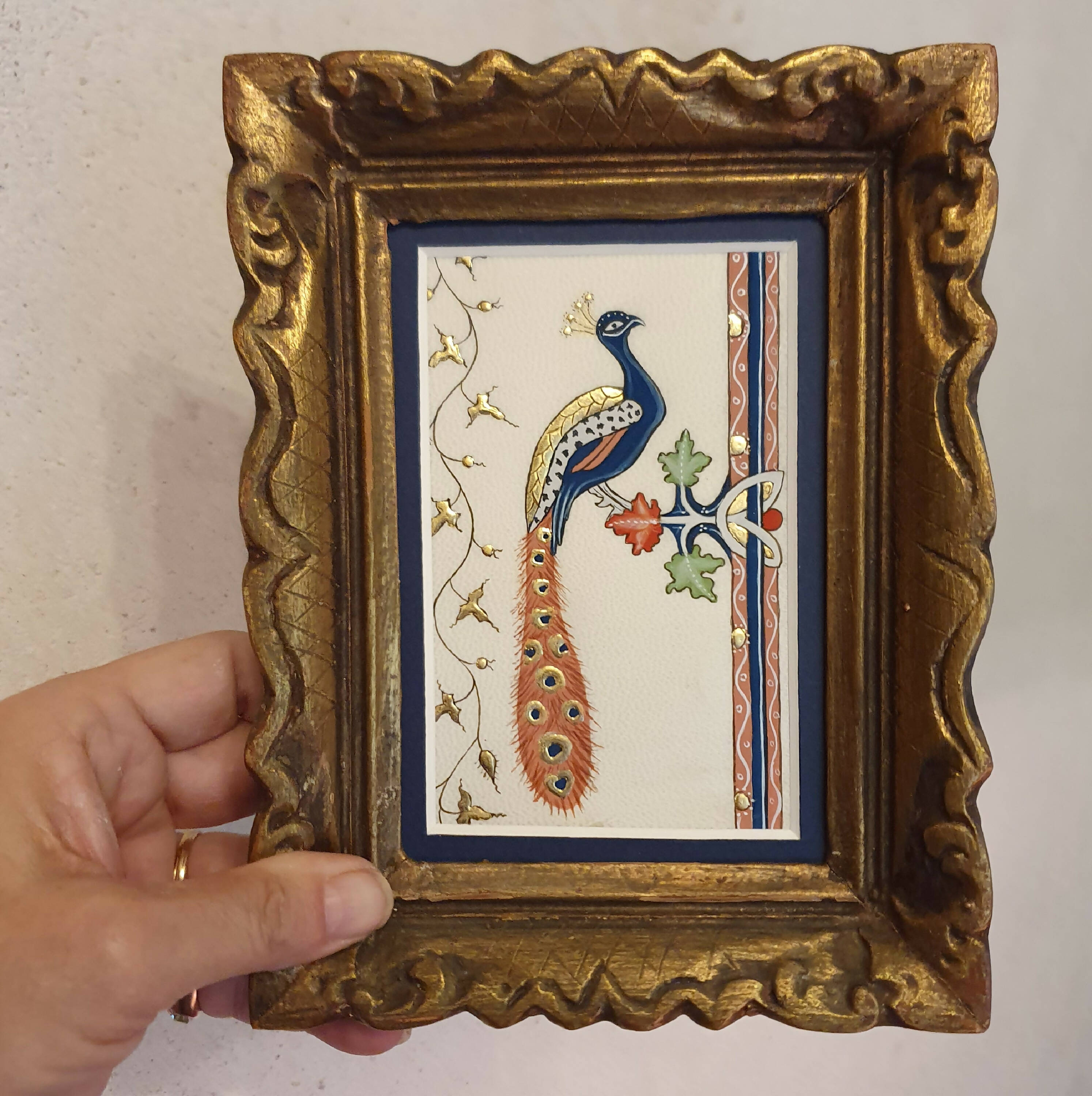 Enluminure petit paon perché | EMPREINTES Paris