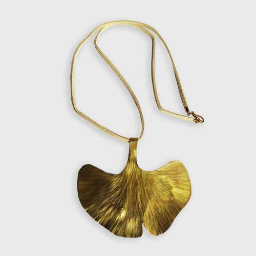 Collier pendentif Ginkgo Biloba en laiton | EMPREINTES Paris - EMPREINTES Paris