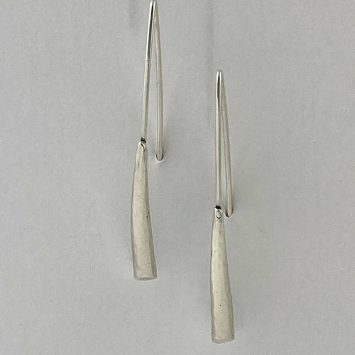 Boucles d’oreilles en étain argenté 1 | EMPREINTES Paris - EMPREINTES Paris