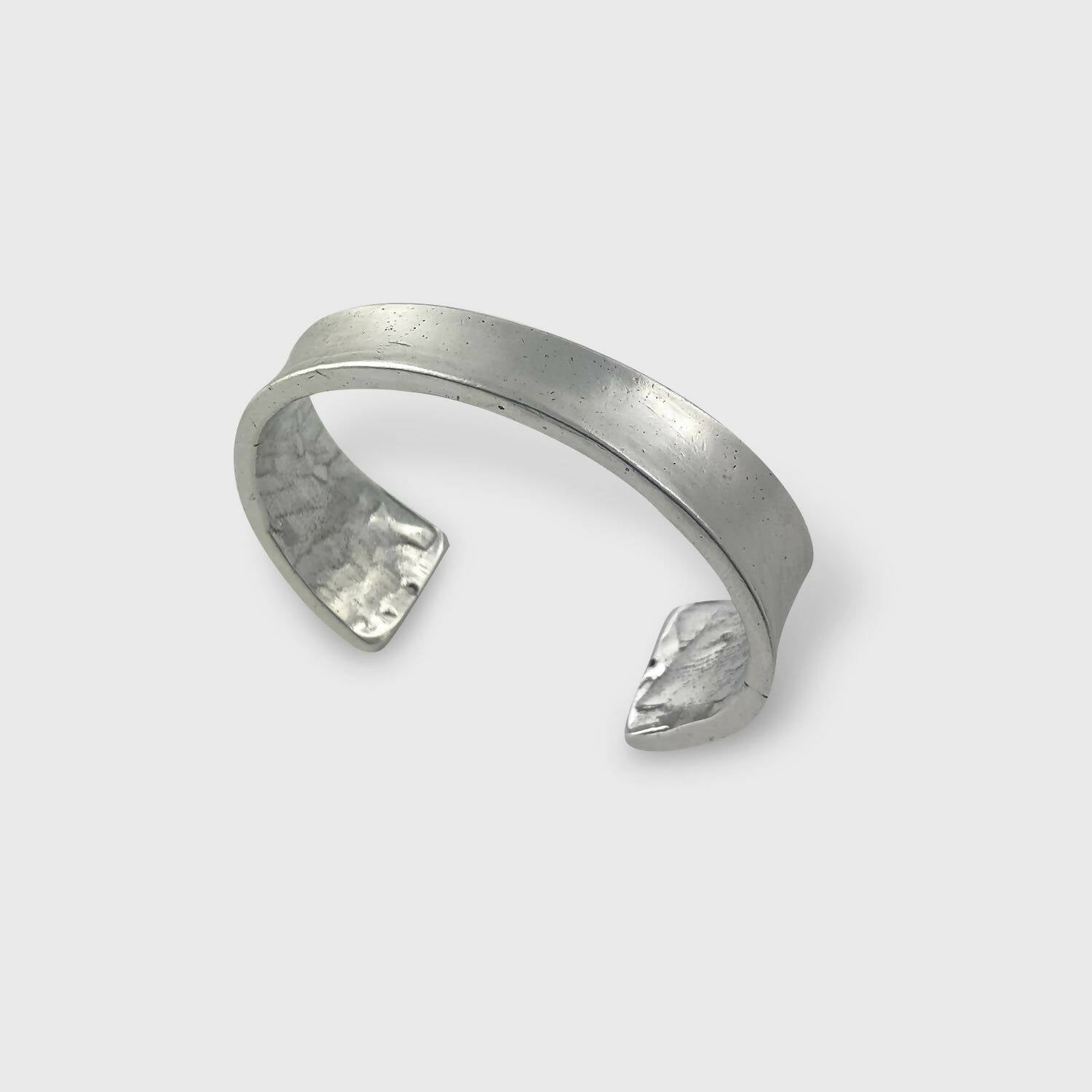 Bracelet en étain argenté 4 | EMPREINTES Paris