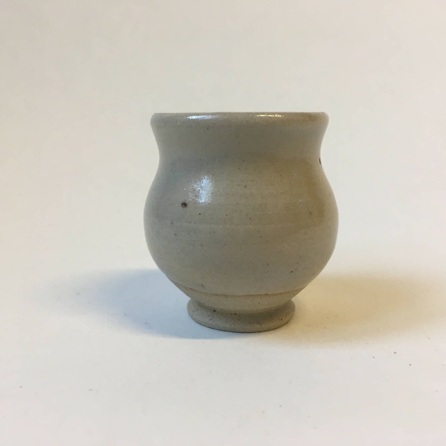 Petit Vase Beige n°3 en grès | EMPREINTES Paris