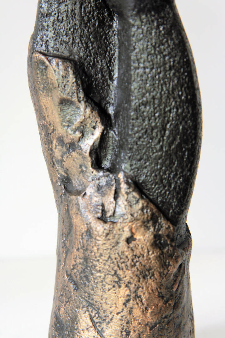 Sculpture contemporaine en argile LE REFUGE | EMPREINTES Paris