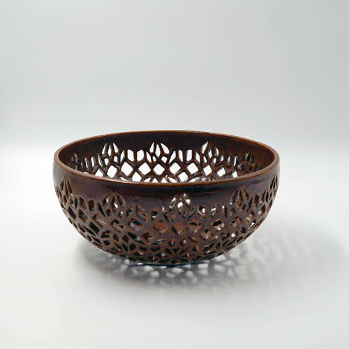 Coupe en grès ou bol à trous - tuiles diamants | EMPREINTES Paris - EMPREINTES Paris