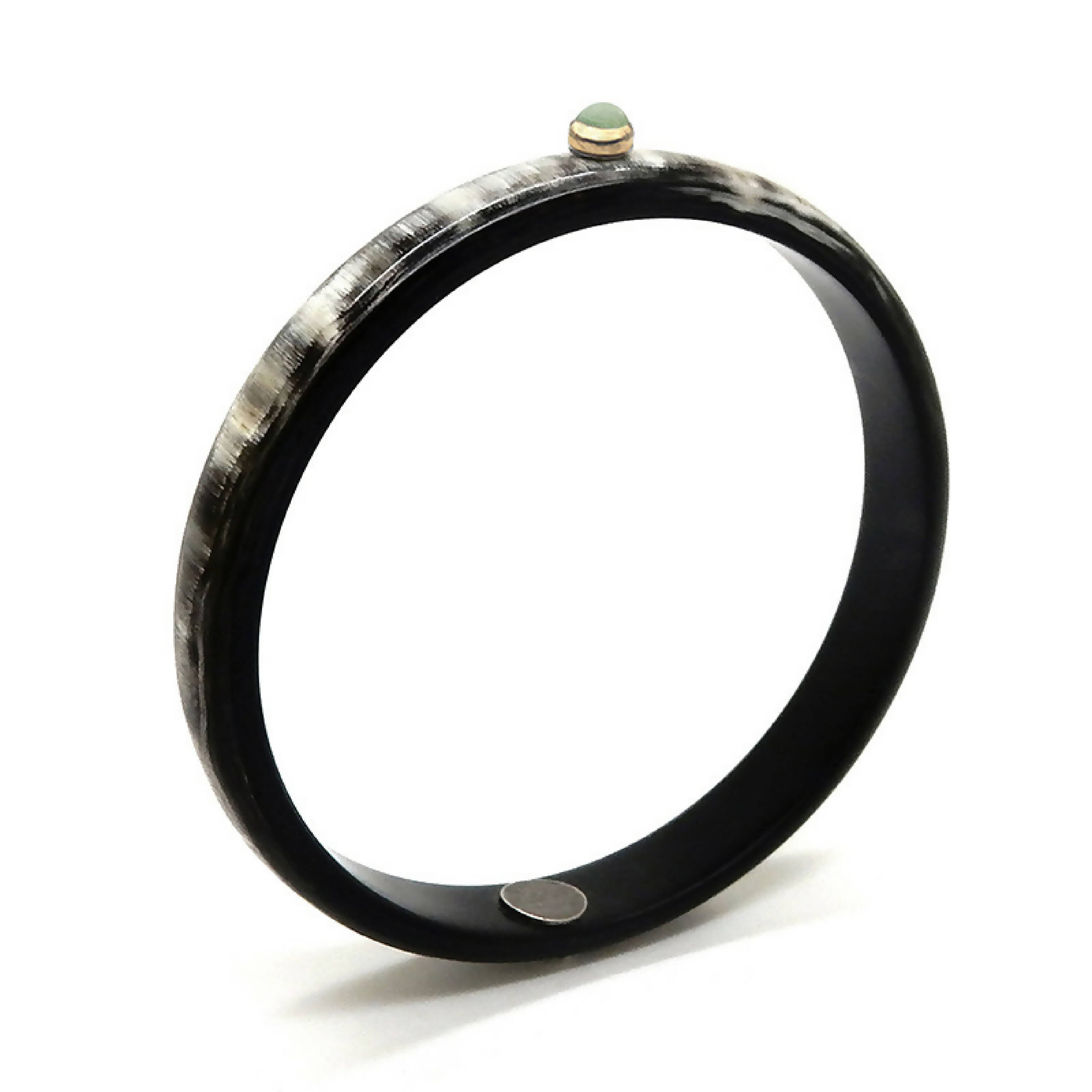 Bracelet jonc en corne foncé 10mm - Serti 1 pierre 4mm | EMPREINTES Paris | EMPREINTES Paris