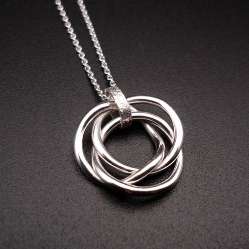 Collier Anneaux de Borromée petit modèle | EMPREINTES Paris - EMPREINTES Paris