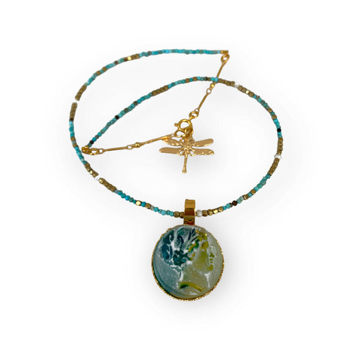 camée, tete femme, antique, reproduction, musée, printemps, pastel, majestueux, bijou symbolique, ethnique, romantique, chic bohème, amoureux, collier pour femme, art déco, art nouveau, idées cadeaux pour elle, saint Valentin, piece unique, tour de cou, pierre semi-precieuse, pate de verre, cristal | EMPREINTES Paris - EMPREINTES Paris