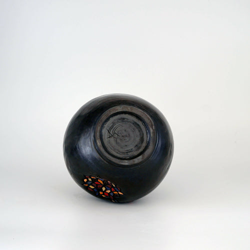 Vase Raku avec une petite fossette et des motifs de losanges | EMPREINTES Paris - EMPREINTES Paris