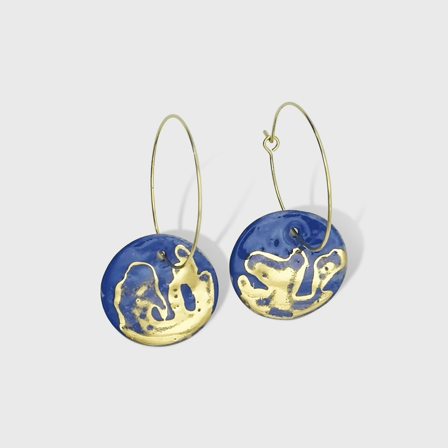 Boucles d oreilles bleu Klein Matisse or mer algue Corinne Céramique | EMPREINTES Paris | EMPREINTES Paris