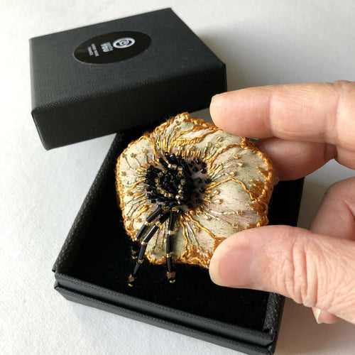 Broche Anémone Or et noir | EMPREINTES Paris - EMPREINTES Paris