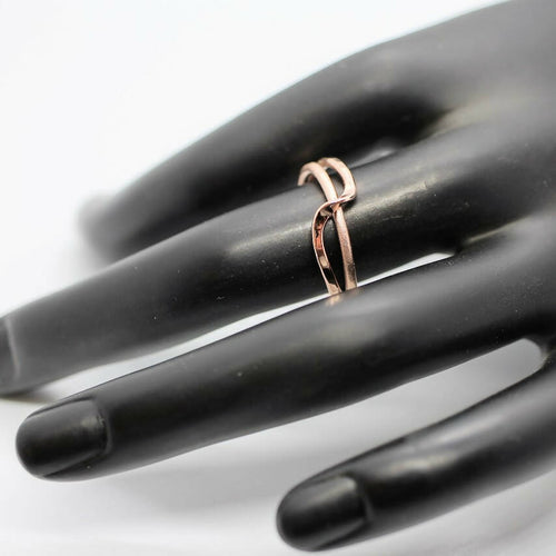 bague_double_lien_damour_plaque_or_rose_goupil_bijoux_dart copie | EMPREINTES Paris - EMPREINTES Paris