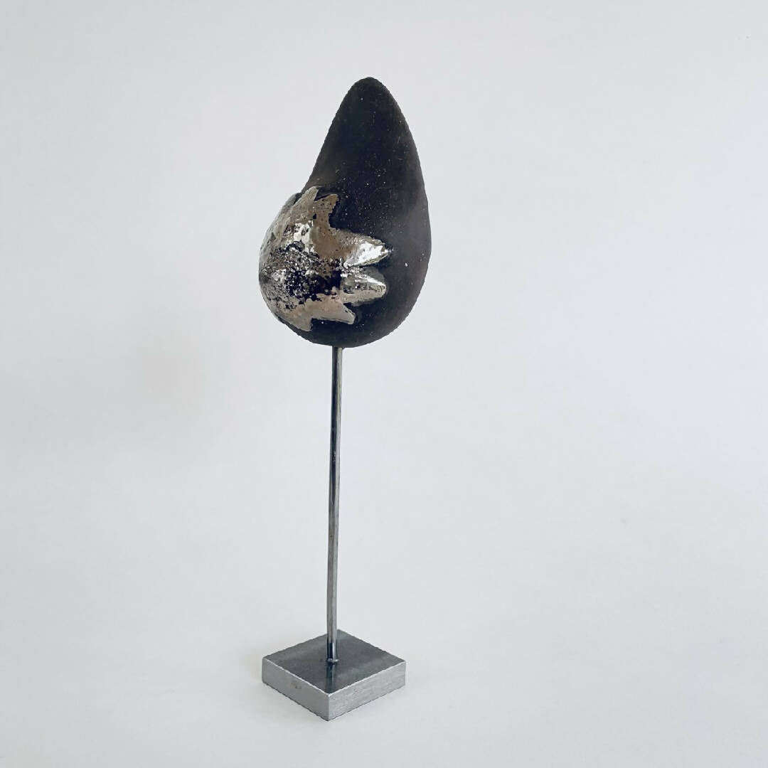 Sculpture sein Grés noir et argent | EMPREINTES Paris